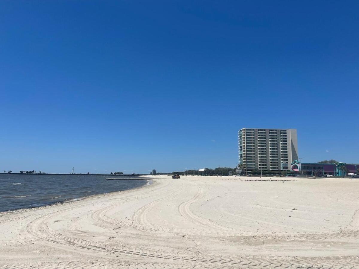 Stunning Views Of The Gulf Coast, Sunrise & Sunset - Large Private Condo Biloxi Eksteriør billede